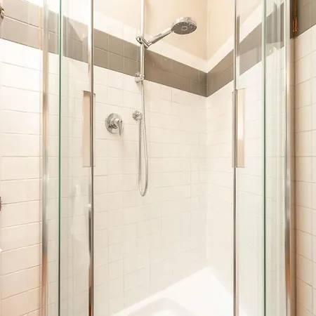 Ferrucci Luxury 3 Bedrooms Appartement