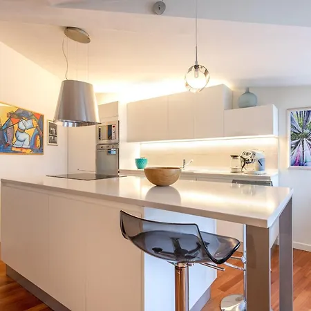 Ferrucci Luxury 3 Bedrooms