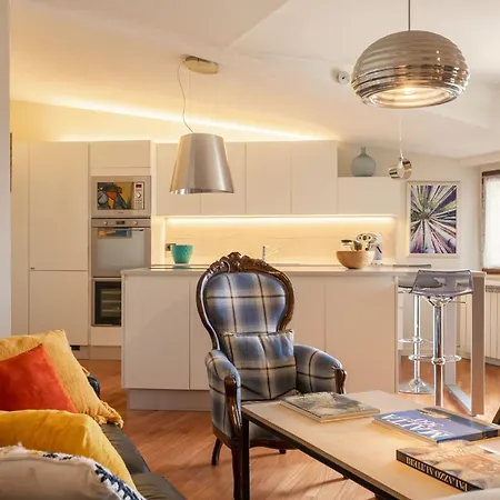 Appartement Ferrucci Luxury 3 Bedrooms *